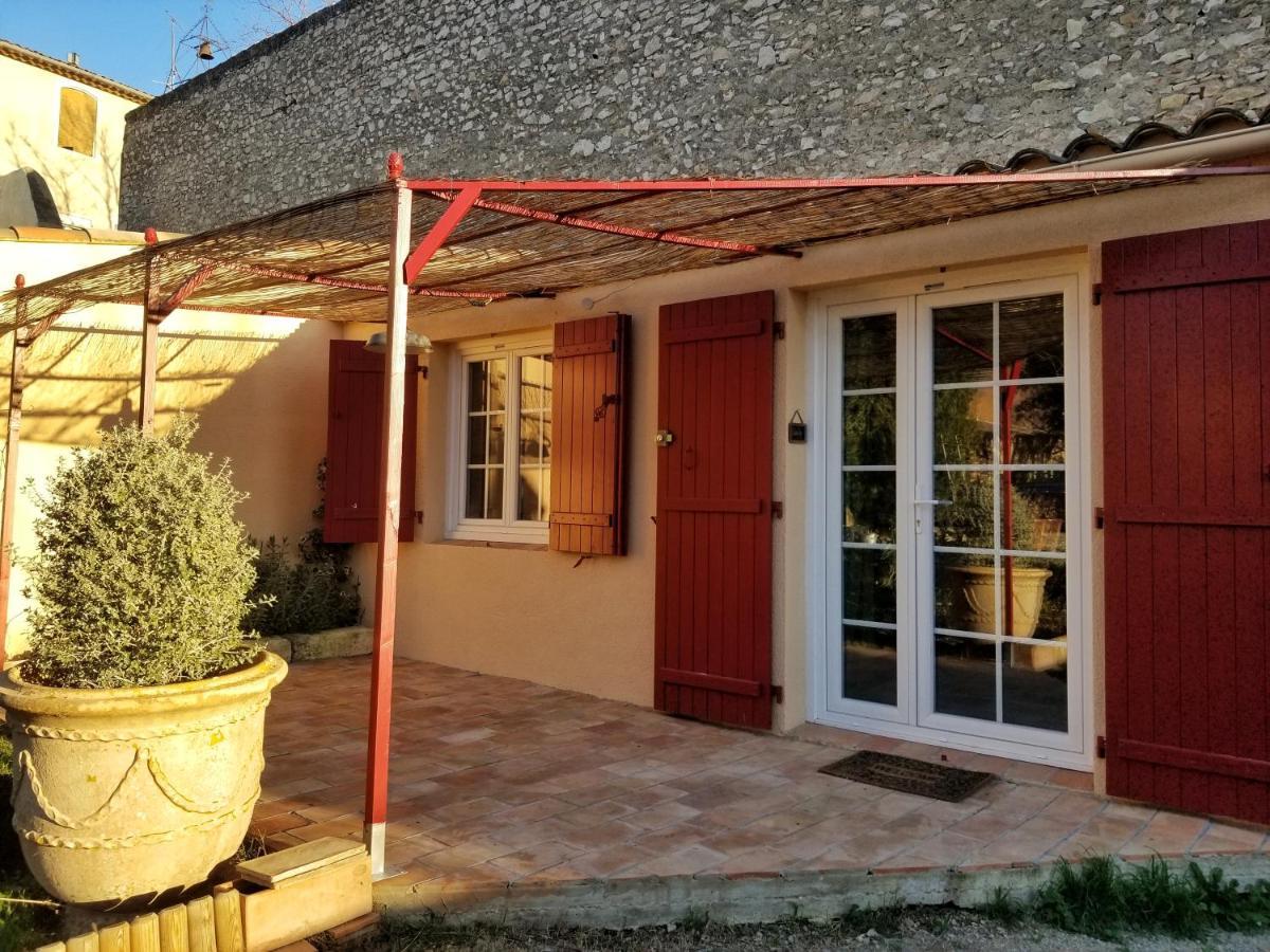 La Dolce Vita - Studio Dans Propriete Avec Piscine Montpeyroux  Bagian luar foto