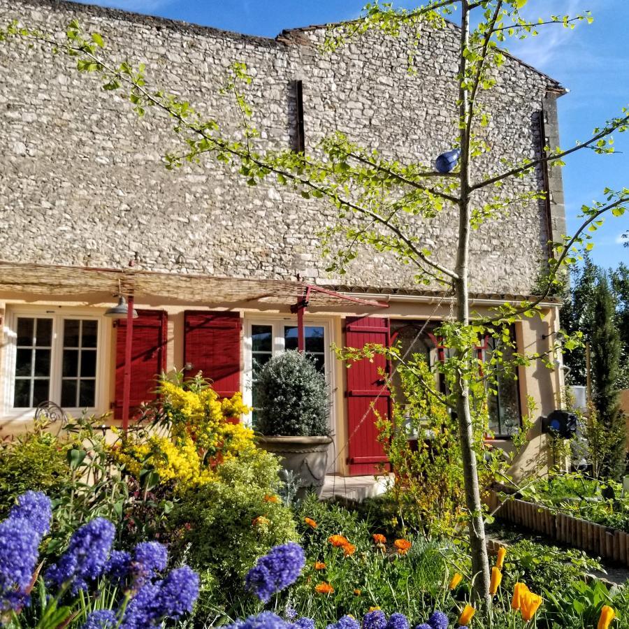 La Dolce Vita - Studio Dans Propriete Avec Piscine Montpeyroux  Bagian luar foto