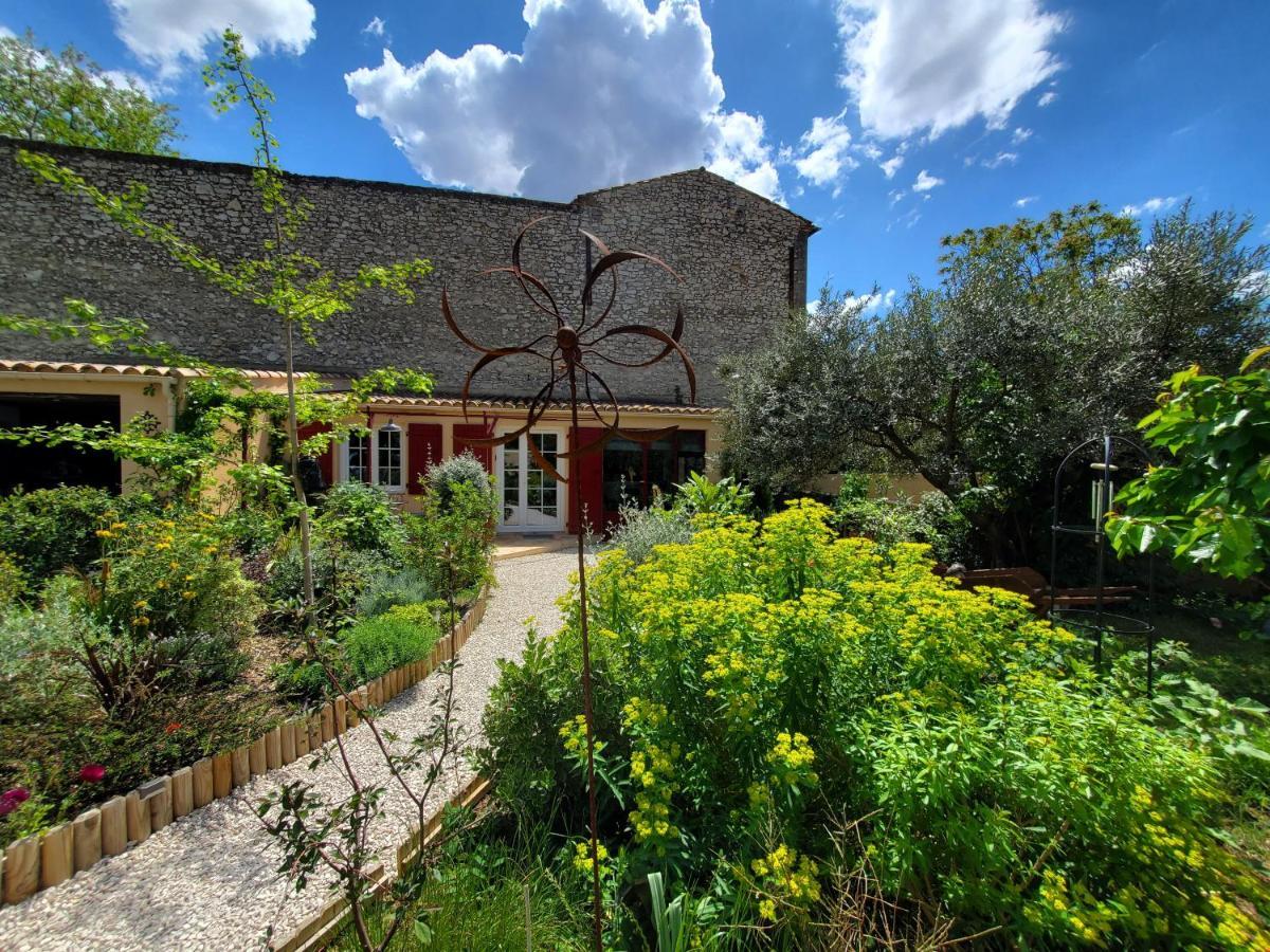 La Dolce Vita - Studio Dans Propriete Avec Piscine Montpeyroux  Bagian luar foto