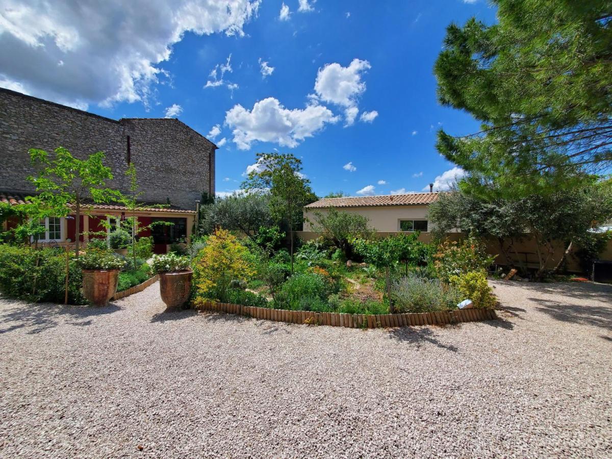 La Dolce Vita - Studio Dans Propriete Avec Piscine Montpeyroux  Bagian luar foto